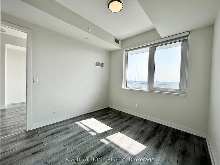 15 Ellerslie Ave #2301 — Photo 8