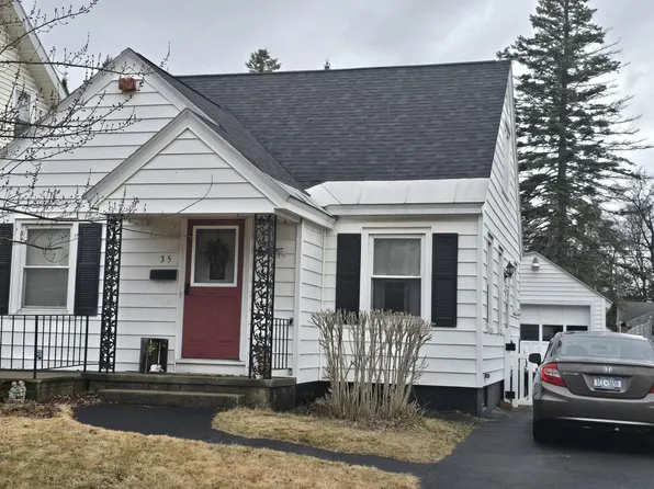 35 Eastholm Road, Schenectady, NY 12304