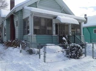 29 Villa Pkwy, Springfield, MA 01109