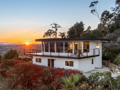 128 Las Alturas Rd, Santa Barbara, CA, 93103