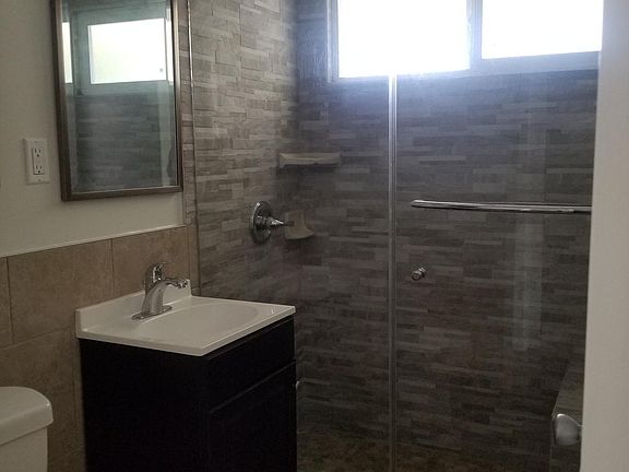 2nd image of 1519 12th St