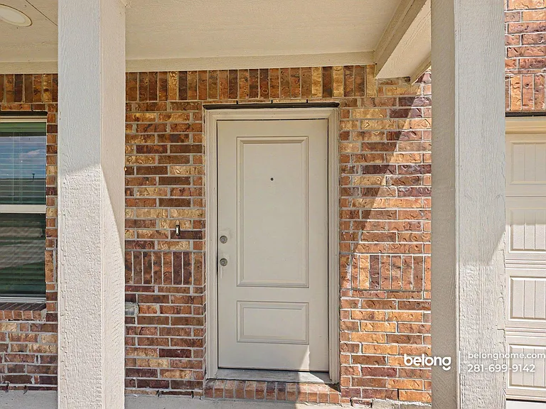 21523 Casavatore Dr — Photo 3