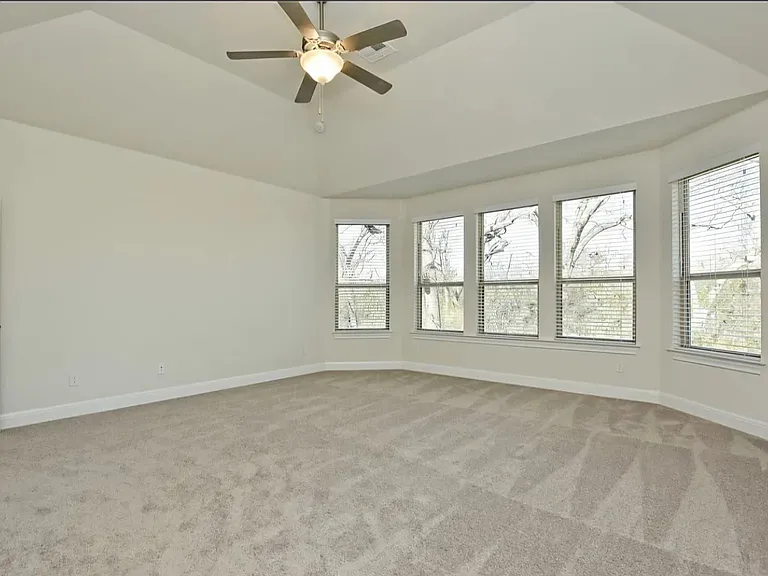 2401 Centennial Loop — Photo 16