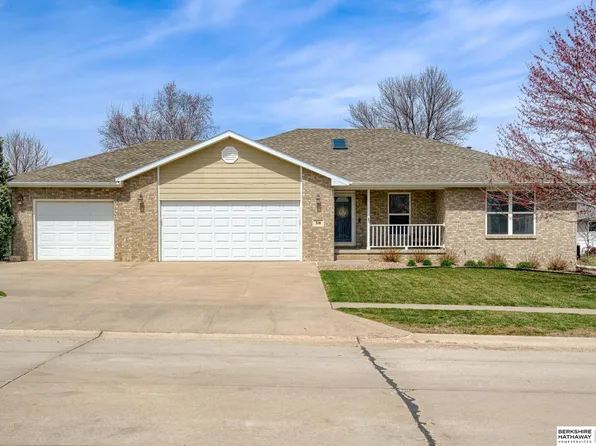 318 Hickory St, Seward, NE 68434