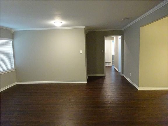 3rd image of 10509 Sandra Lynn Dr