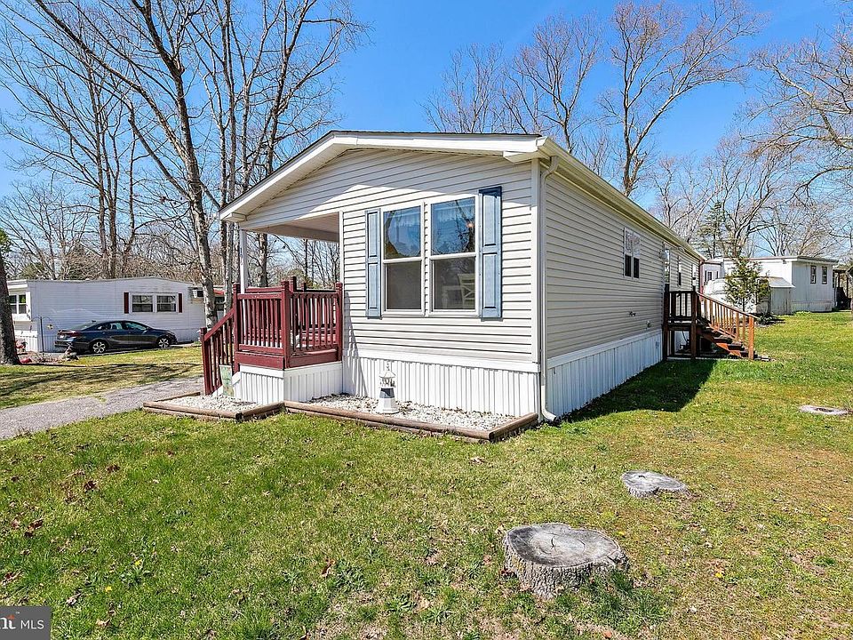 1st image of 106 Redwood Dr