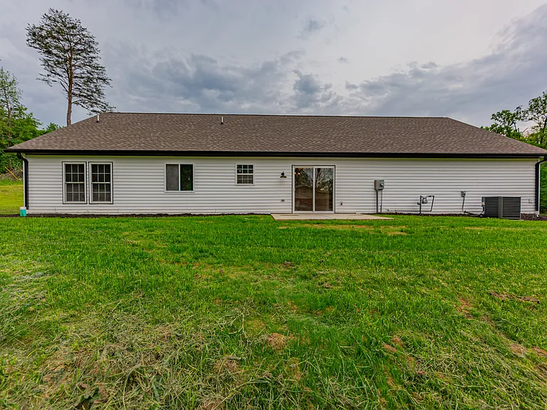 7711 Pamela Ln — Photo 3
