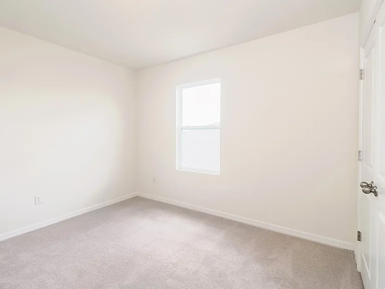 10832 Charlotte Dr — Photo 10