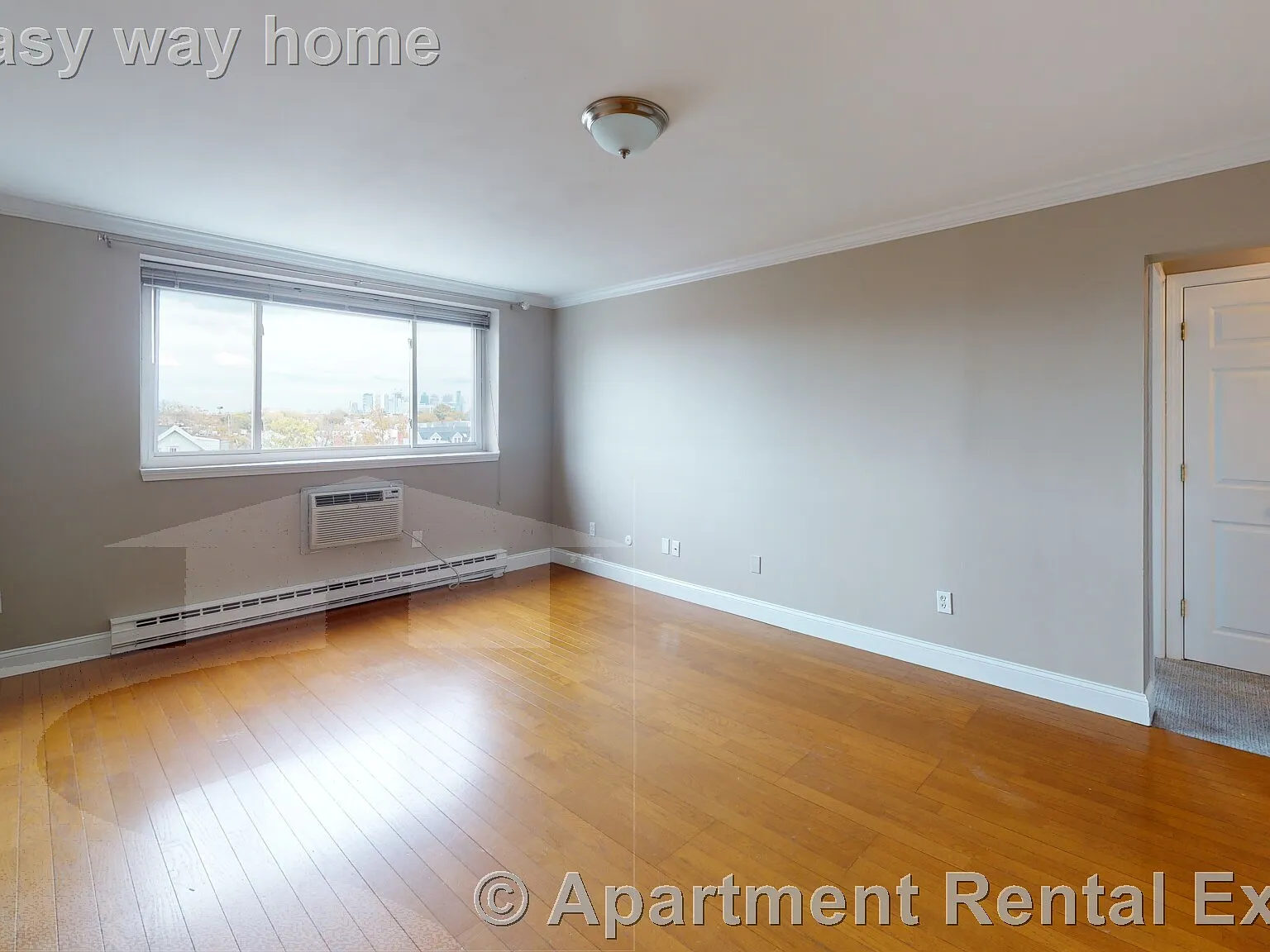 2 bed, 700 sqft, $2,995 — Photo 4