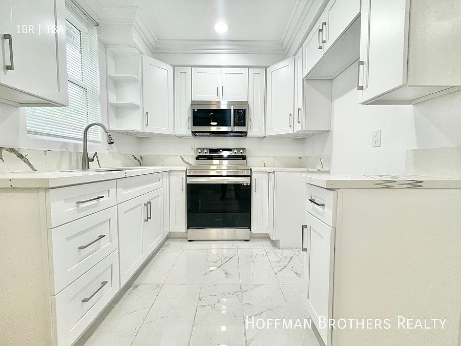 1st image of 6060 Fulton Ave #8A