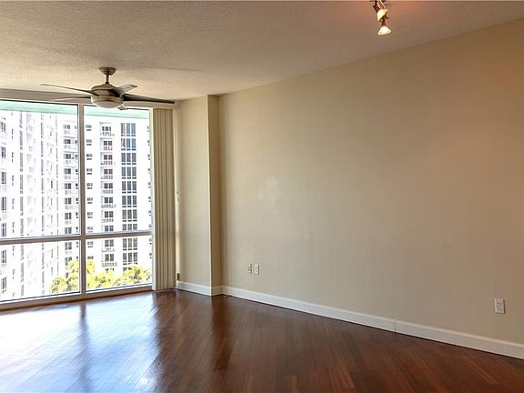 5th image of 322 E Central Blvd Unit 1416