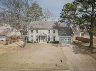 2050 Woodgate Dr, Germantown, TN 38138