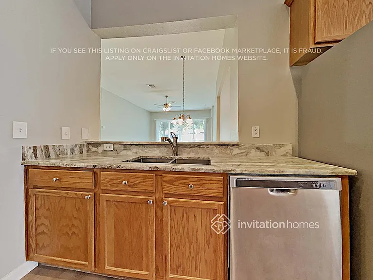 1728 Setting Sun Loop — Photo 11