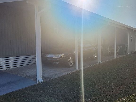 4th image of 75 Valencia Rd