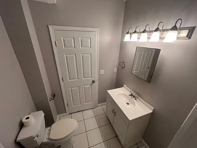 109 Pleasant St #3 — Photo 11