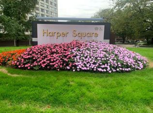 4850 S Lake Park Ave APT 2111, Chicago, IL 60615
