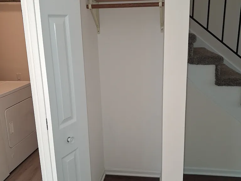 7600 Whitcomb St #A — Photo 15
