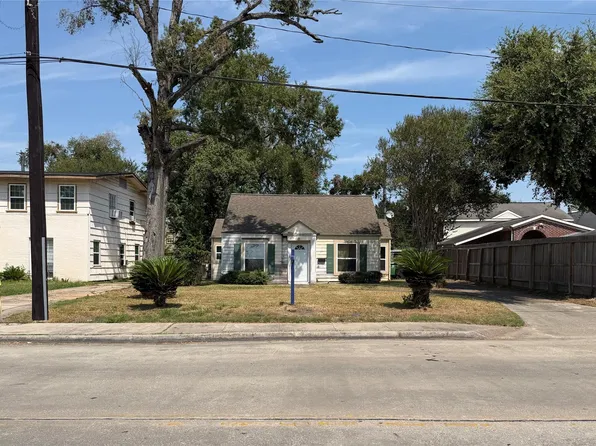 3745 Griggs Rd, Houston, TX 77021