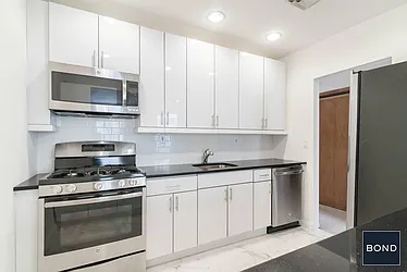 Rented by Bond New York