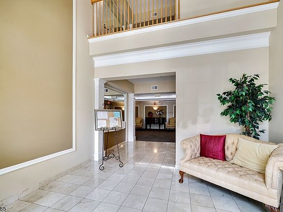 3rd image of 4108 Chesterwood Way