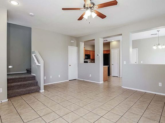 4th image of 2109 W Saint Charles Ave #1
