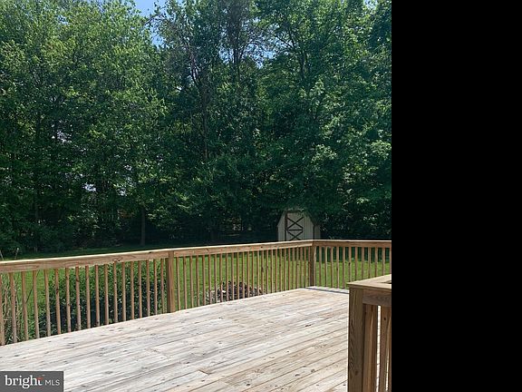 3rd image of 3029 Rosetree Ln