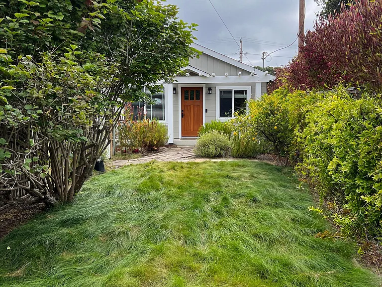 905 Pine St — Photo 3