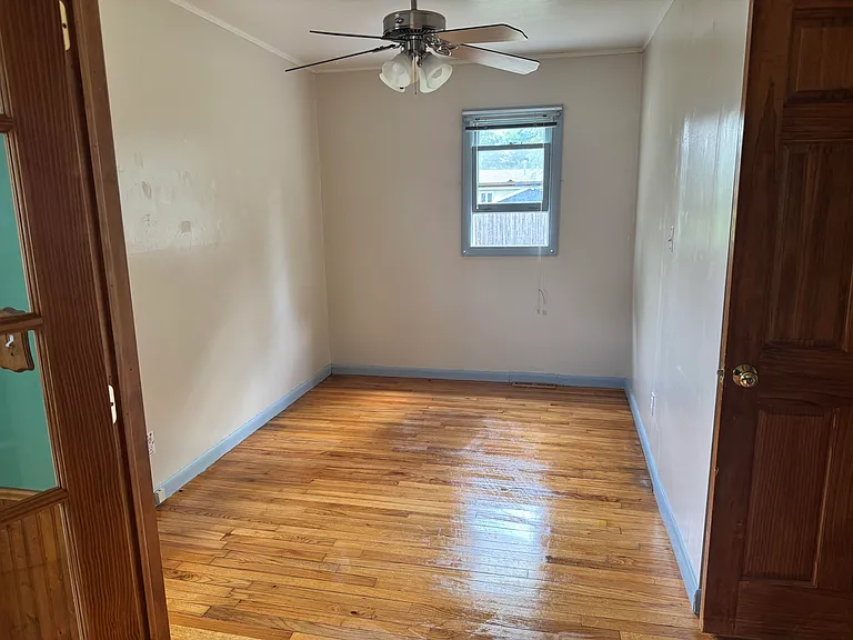 Office/Bonus room