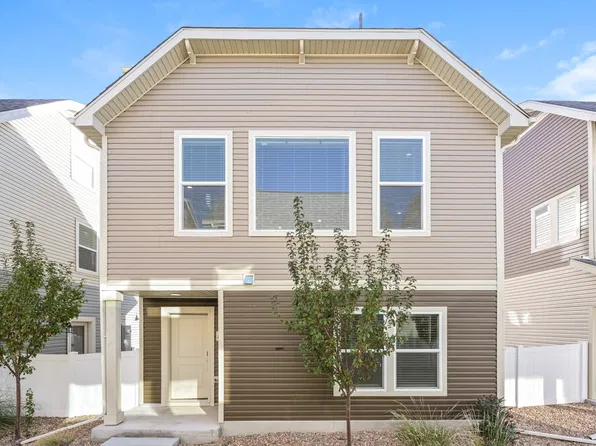 18569 E 47th Ave, Denver, CO 80249