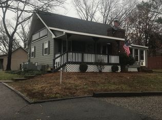 172 Robin Hood Trl, Gilbertsville, KY 42044