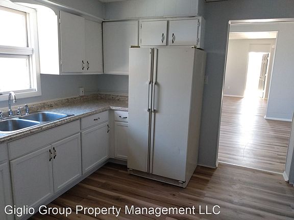 2nd image of 1208 Philo St Floor 8169663-1