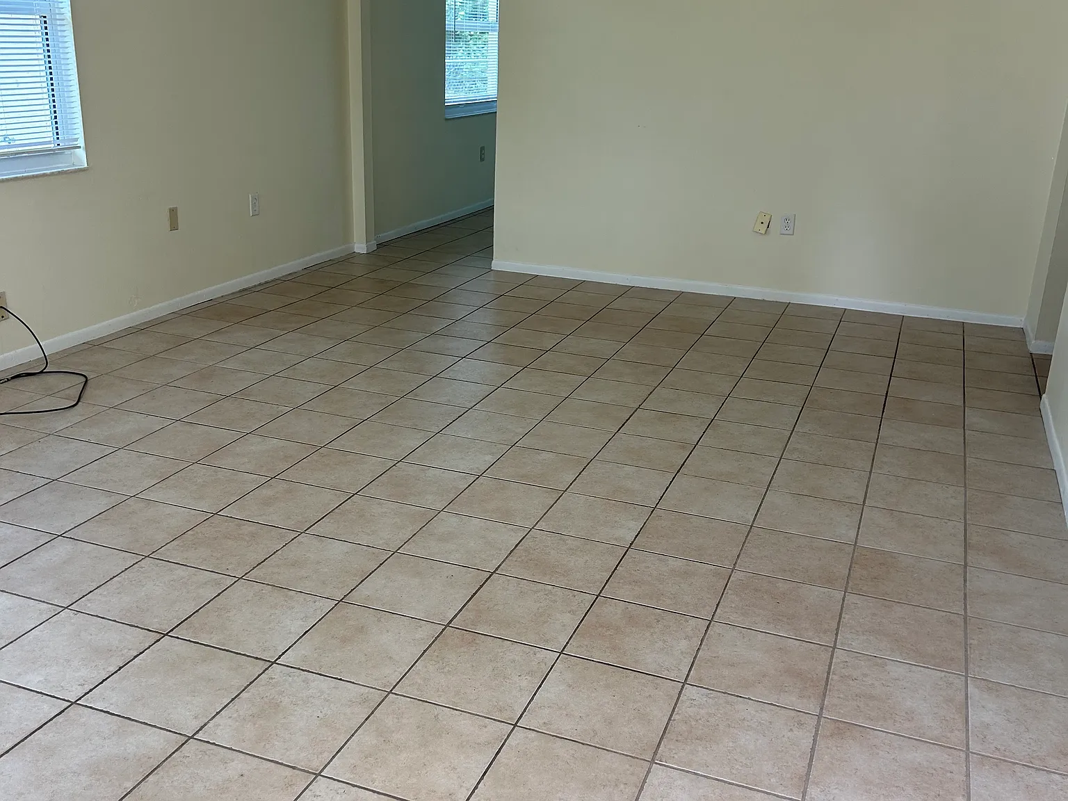 2 bed, 900 sqft, $1,480 — Photo 1