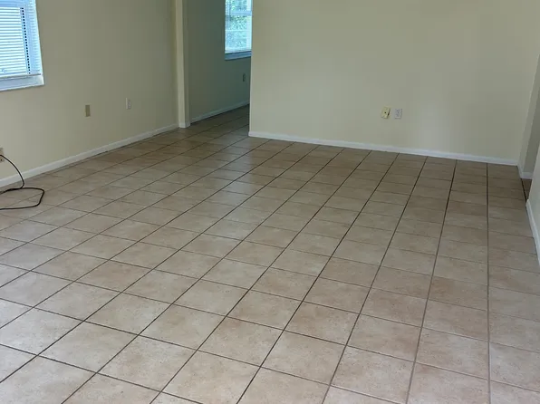 4907 24th St W #A, Bradenton, FL 34207