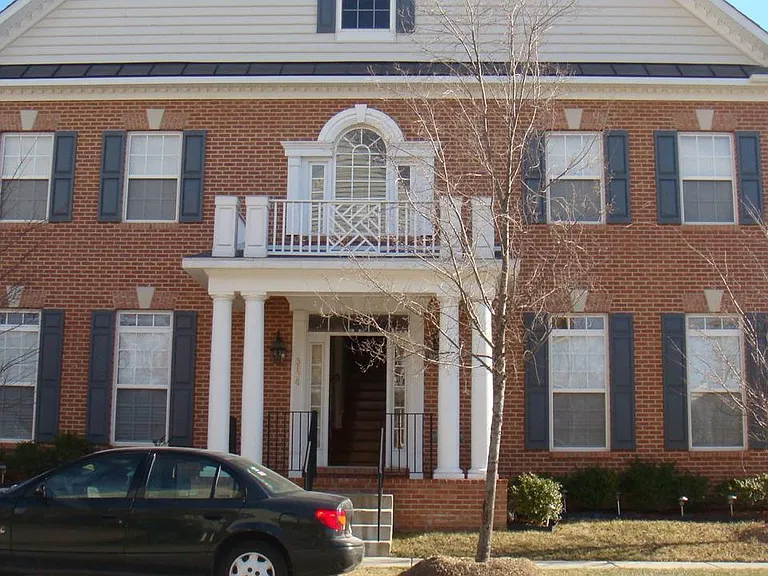 5074 Anchorstone Dr — Photo 1