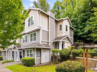 3713 S Holly Park Dr #4, Seattle, WA