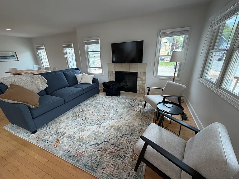 209 Park St — Photo 8