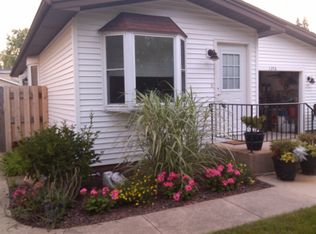 1376 Dolo Rosa Vis, Crystal Lake, IL 60014