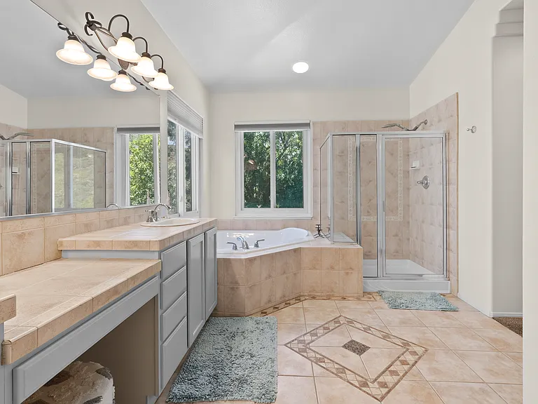 33389 Barrington Dr — Photo 22