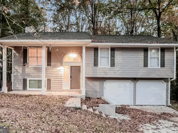 2192 Cedar Creek Ln, Lithia Springs, GA 30122