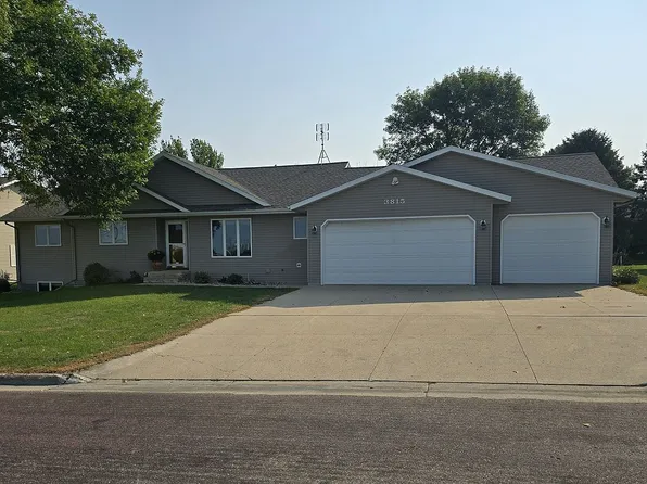 3815 Cedar Park Rd, Fairmont, MN 56031