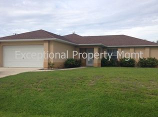 2706 SW 2nd Ct, Cape Coral, FL 33914