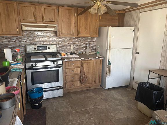 3rd image of 3280 N Lane Ave