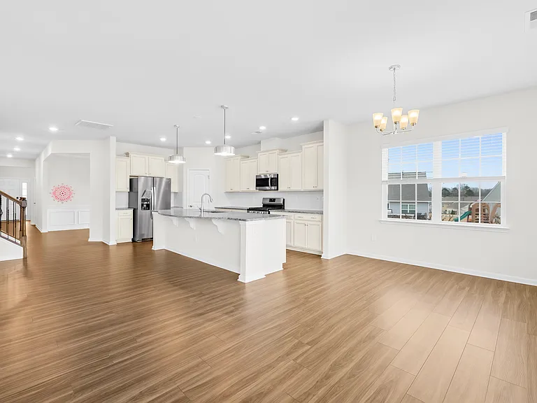 2207 Restina Dr — Photo 8