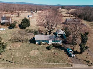 4229 Belvoir Rd, Marshall, VA 20115