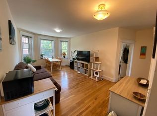 77 Parkman St APT 4, Brookline, MA 02446