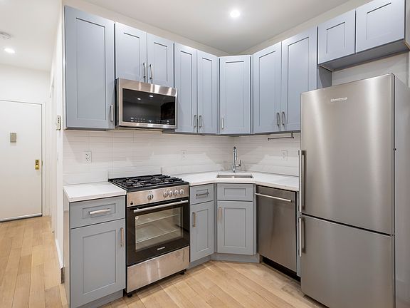2nd image of 129 2nd Ave #7/8