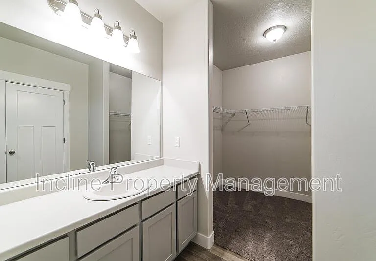 619 N Emery Ln — Photo 14