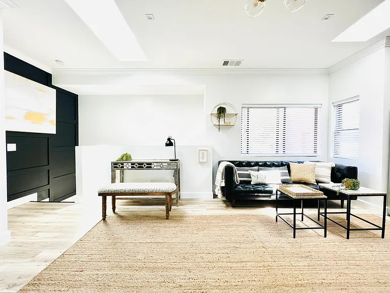 2870 Myrtle Ave — Photo 19