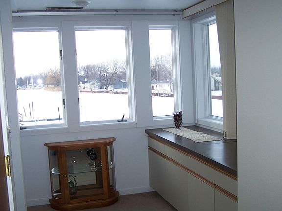 4th image of 3091 Midshipman Dr.