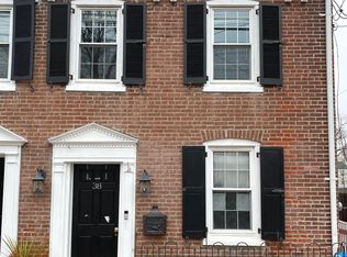 38 Swan St, Lambertville, NJ
